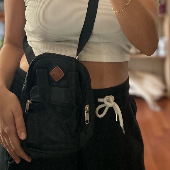 Mini Black Adjustable Crossbody Bag - Picture 6 of 7